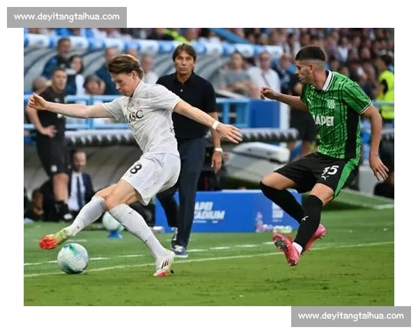 高清足球直播PC版免费在线观看畅享全球赛事精彩瞬间 - 副本 - 副本 - 副本 (3) - 副本 - 副本 - 副本 - 副本